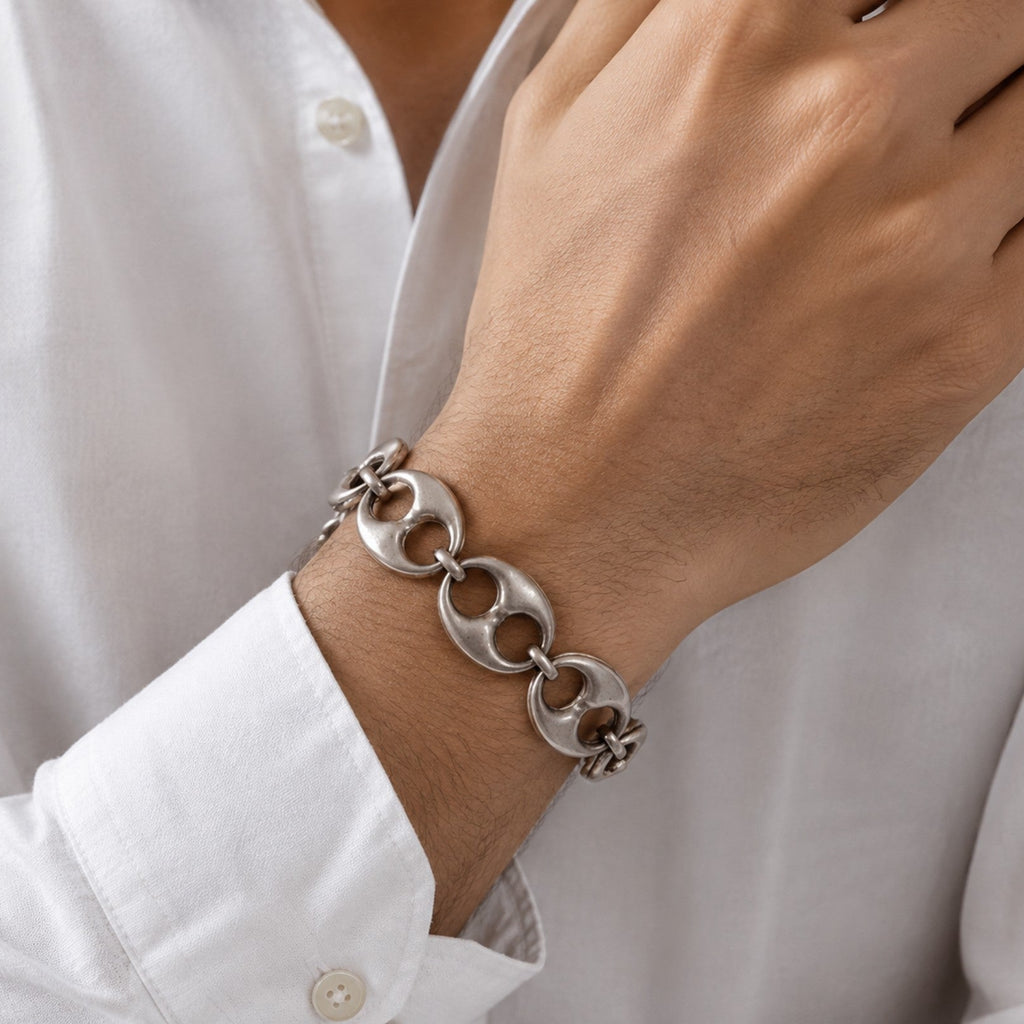 Halo Loop Bracelet