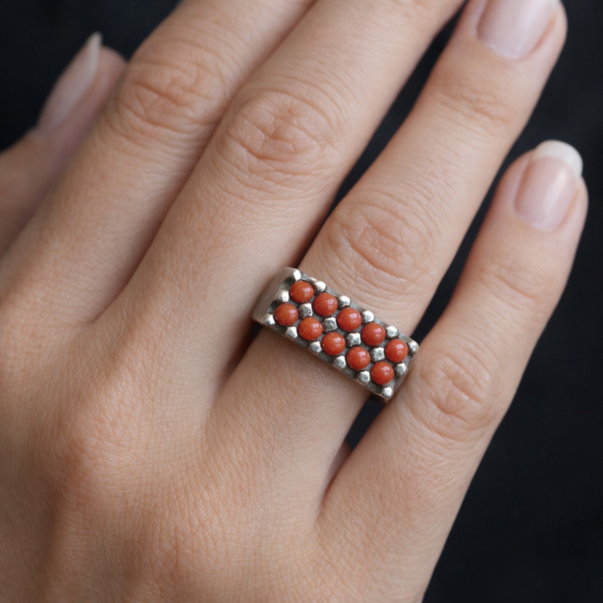 SILVER RING FEATURING RED CORALS