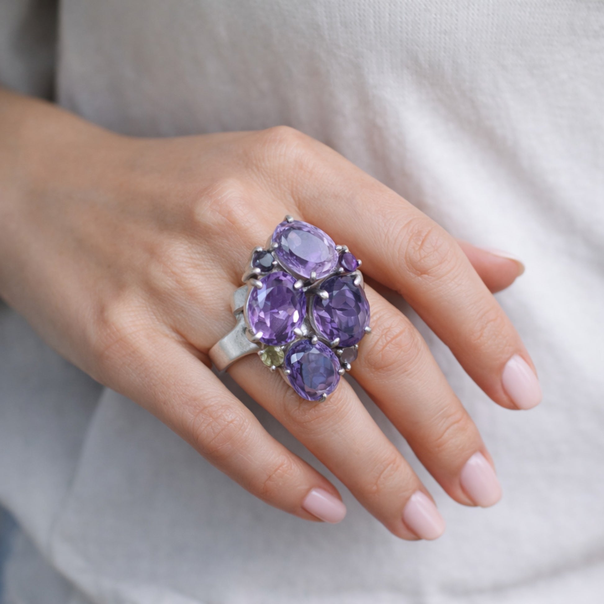 AFRICAN AMETHYST SILVER RING