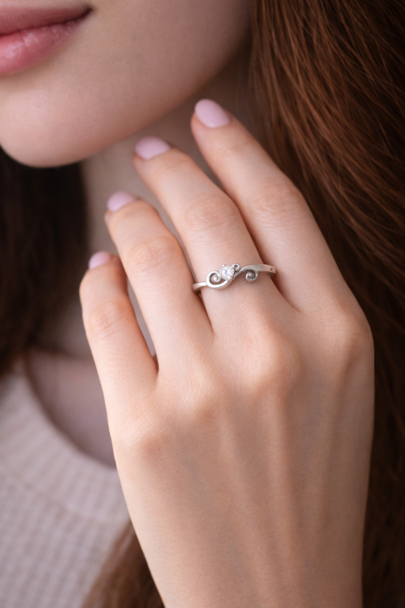 SILVER DESIGNER RING WITH ZIRCON