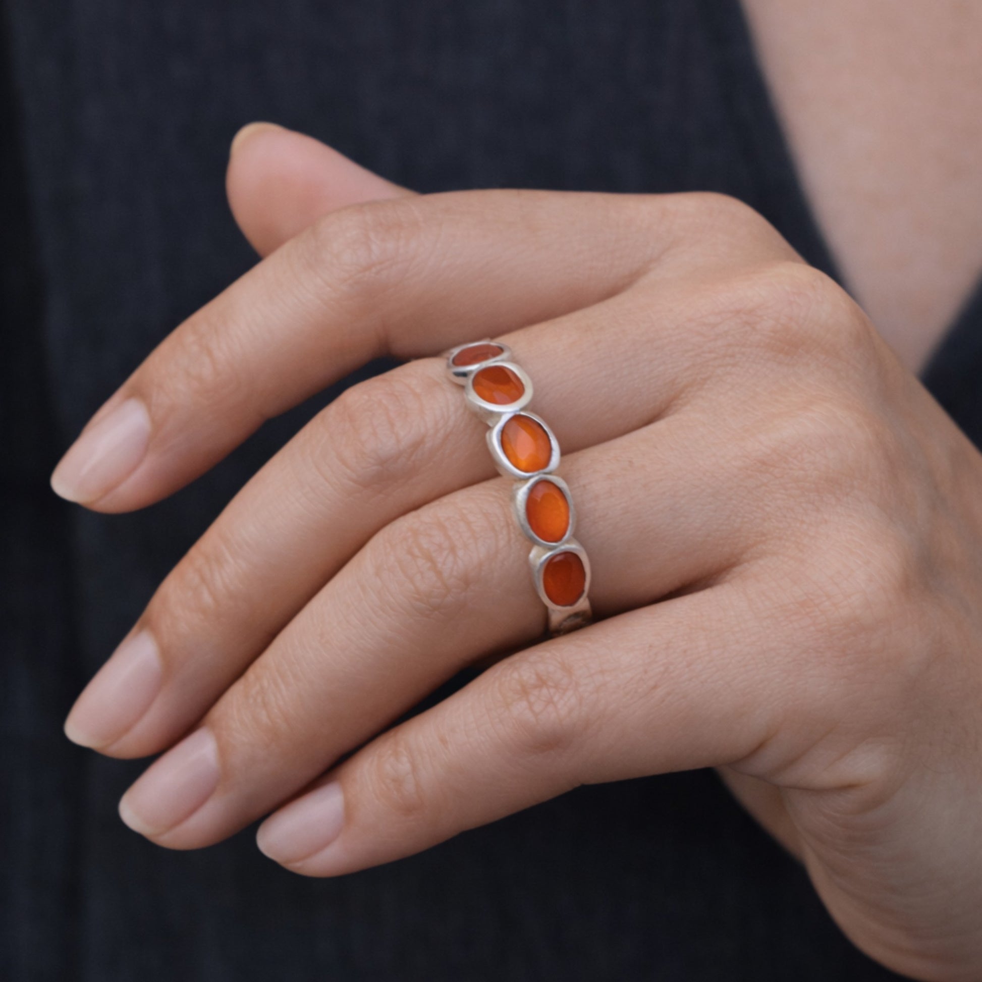 SILVER BAND WITH ORANGE AGATE