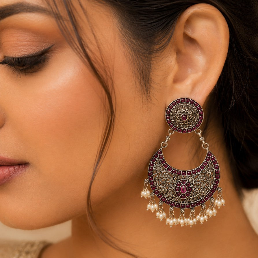 Chand Noor Earrings