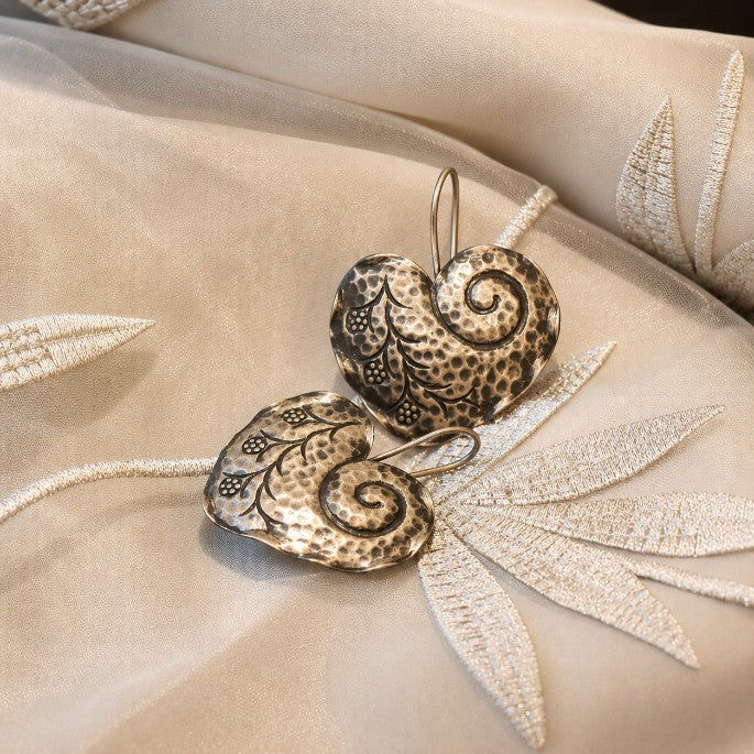 Dilruba Earrings