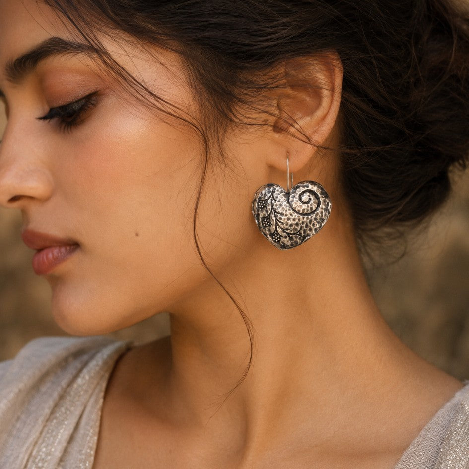 Dilruba Earrings