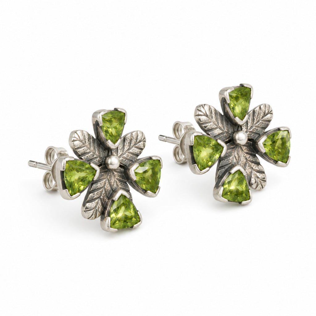 Gulzaar Studs
