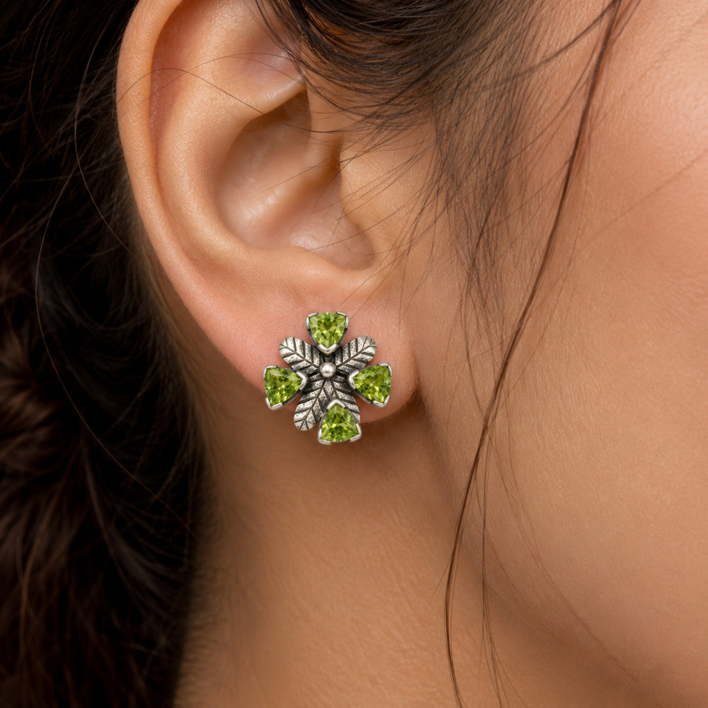 Gulzaar Studs
