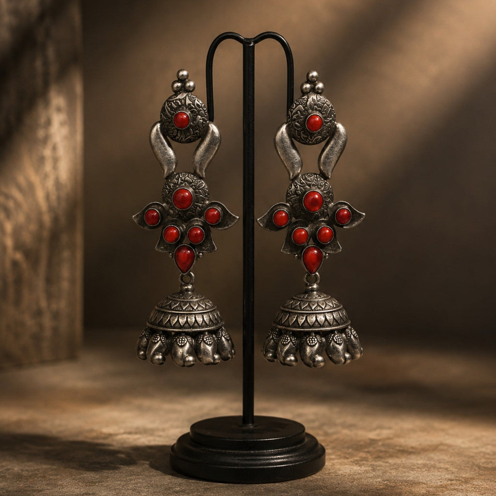 Laal Meher Jhumka