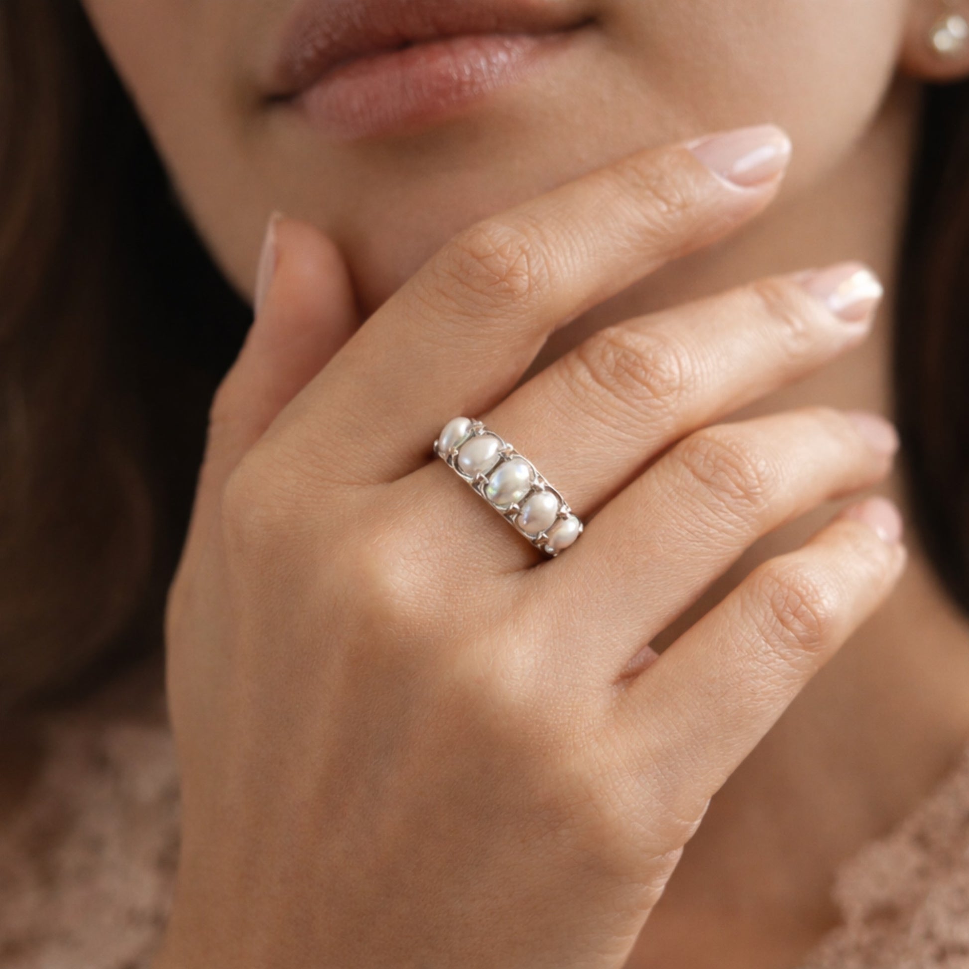 SILVER BAND STUDDED WITH NATURAL PEARLS