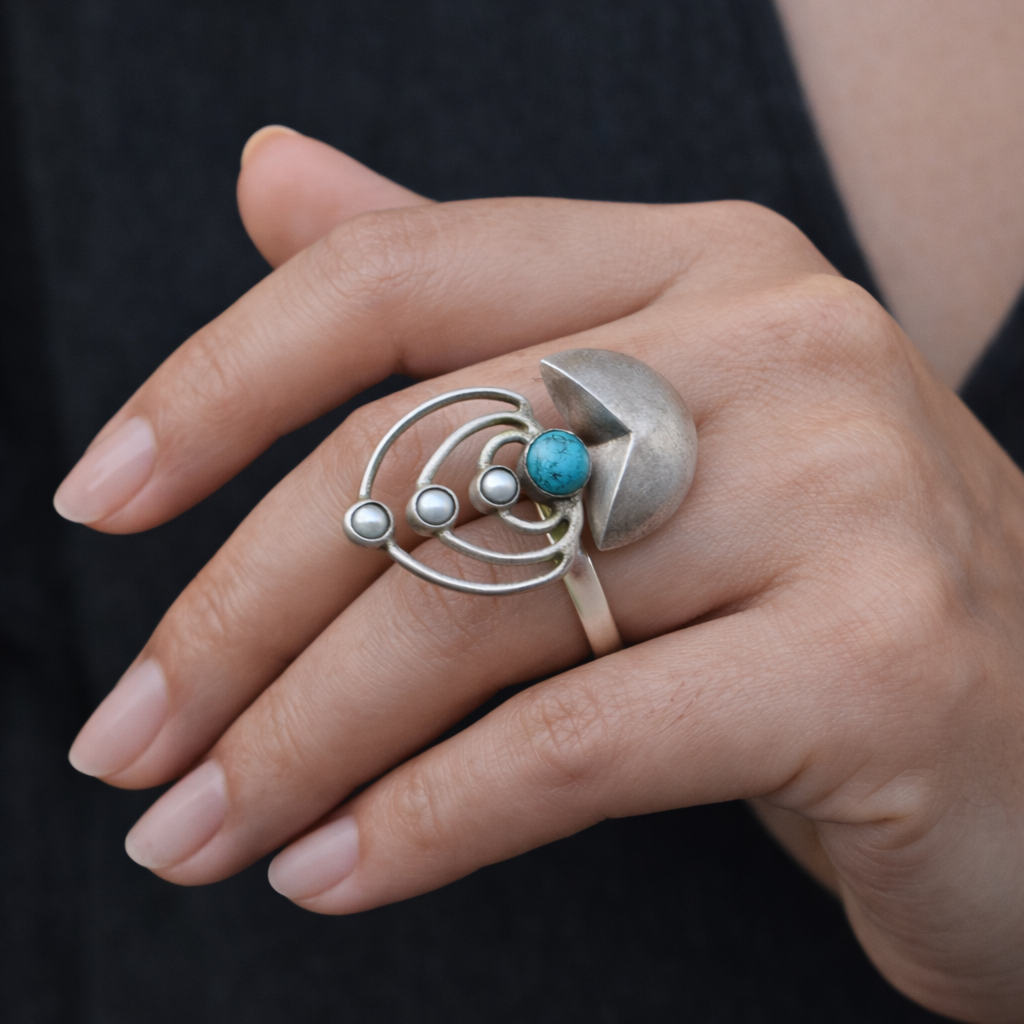 ARTISTIC SILVER RING WITH OPEN ABSTRACT DESIGN - TURQUOISE & PEARLS