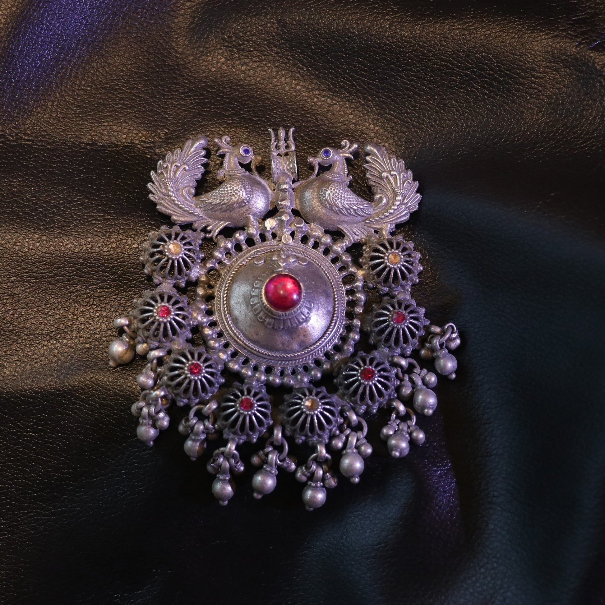 SILVER PENDANT WITH TWIN PEACOCK FIGURES