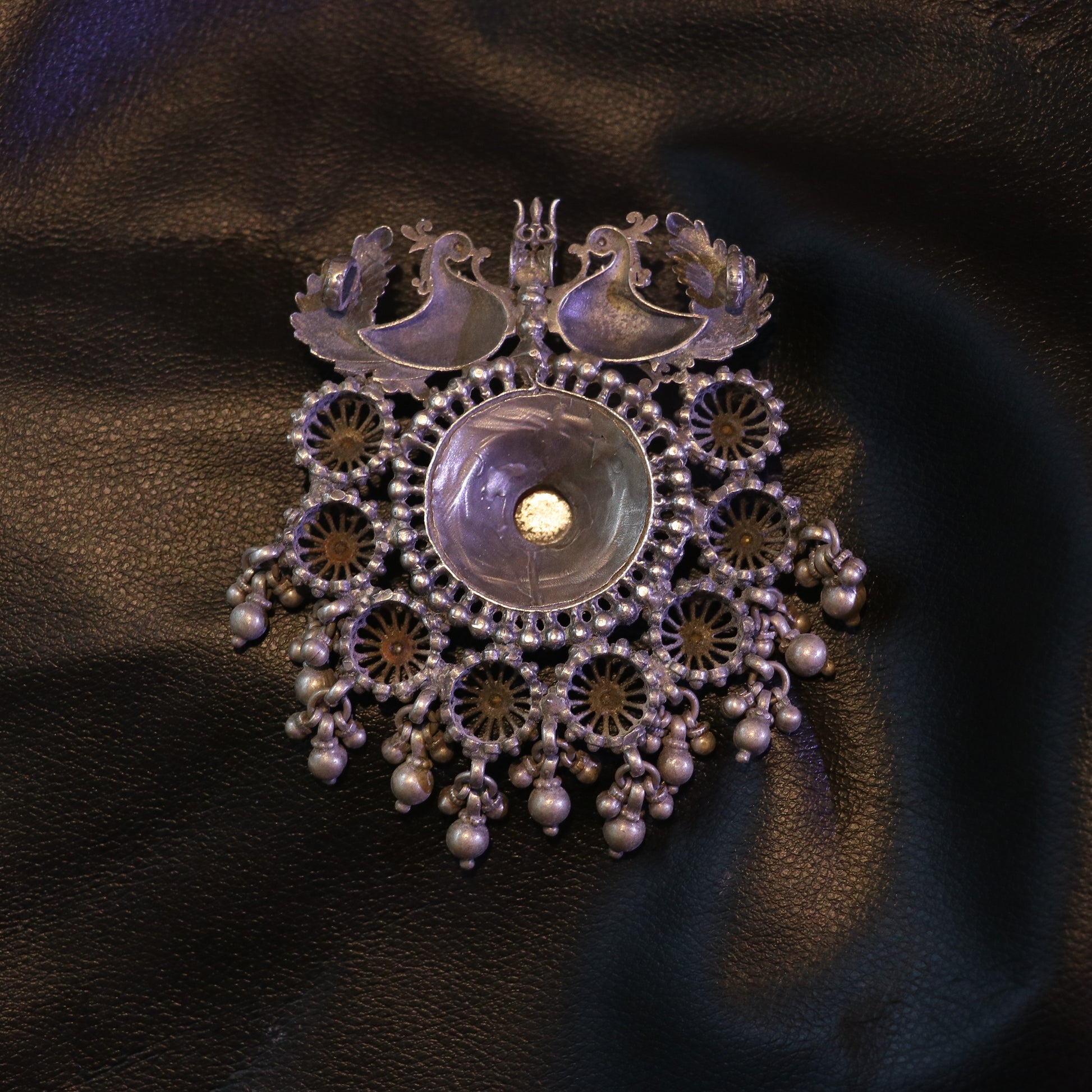 SILVER PENDANT WITH TWIN PEACOCK FIGURES