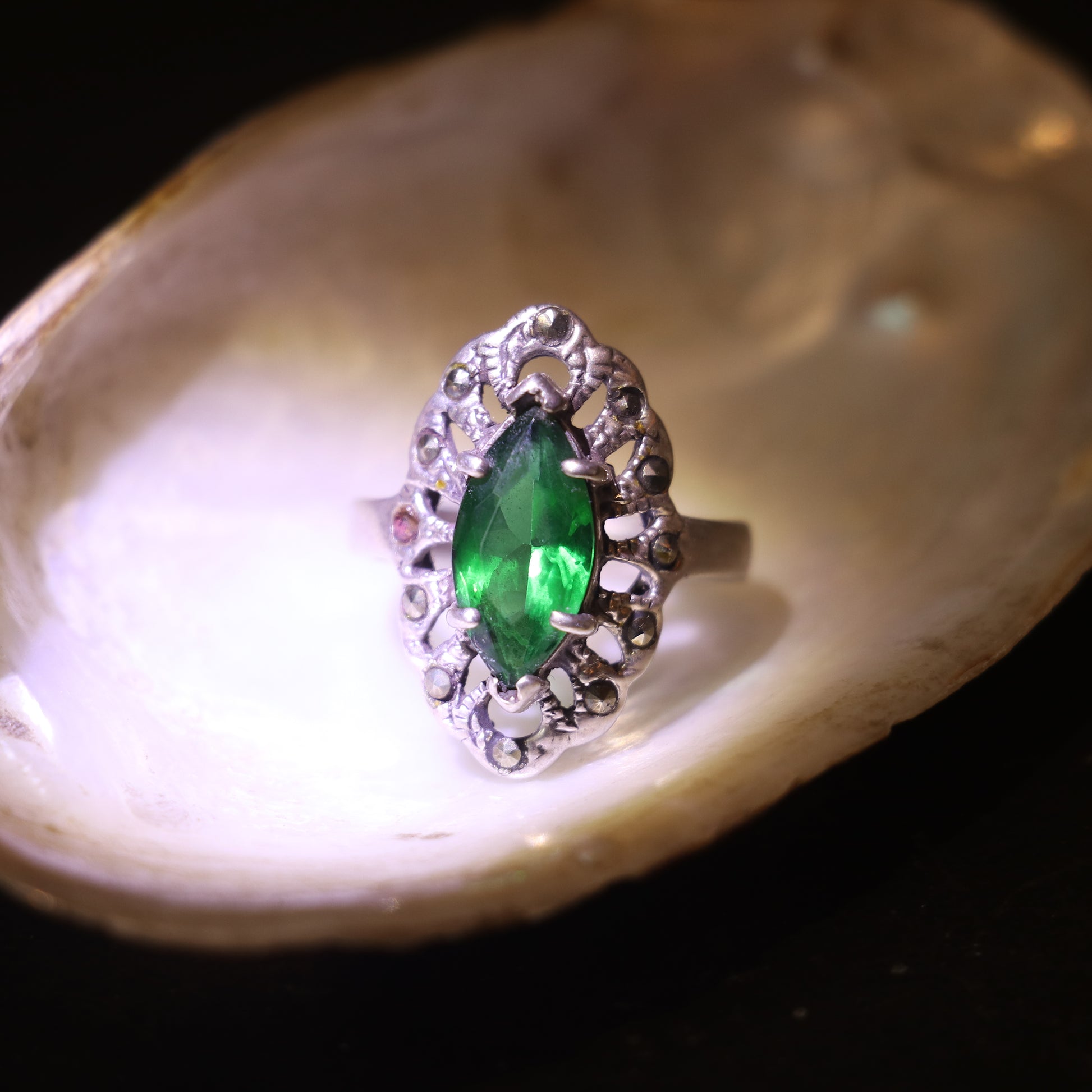 SILVER RING WITH GREEN GEMSTONE AND MARCASITE STONES