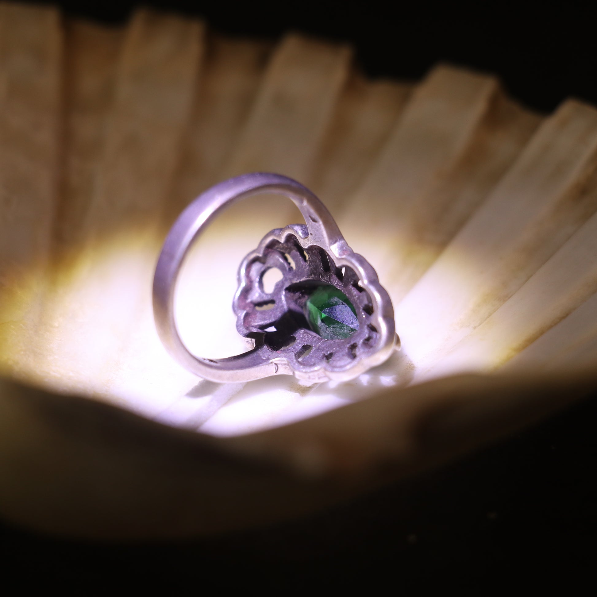 SILVER RING WITH GREEN GEMSTONE AND MARCASITE STONES