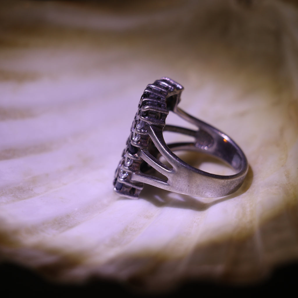 SILVER RING WITH WHITE ZIRCONS