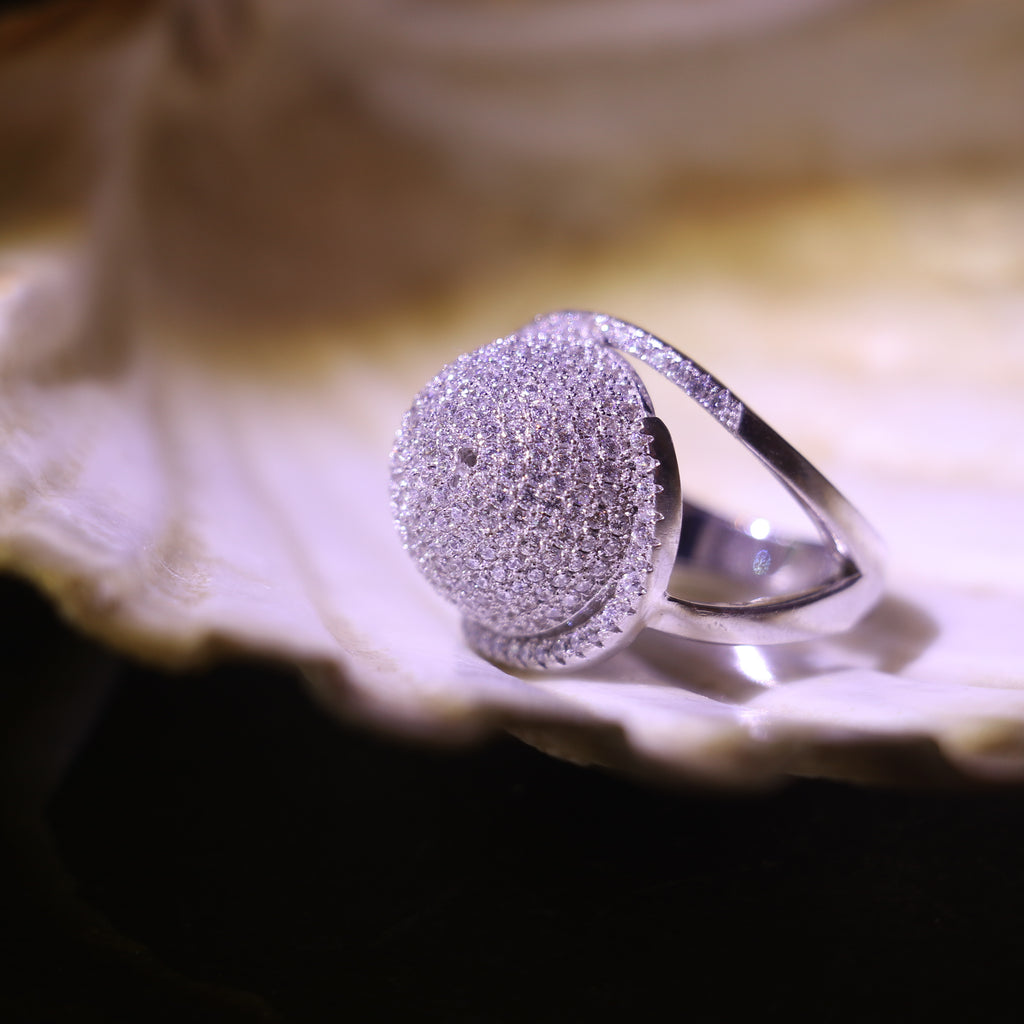 SILVER DOME RING WITH SMALL SPARKLING ZIRCONS