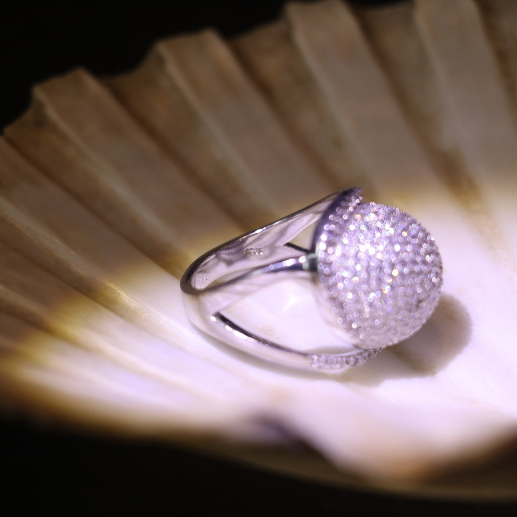 SILVER DOME RING WITH SMALL SPARKLING ZIRCONS