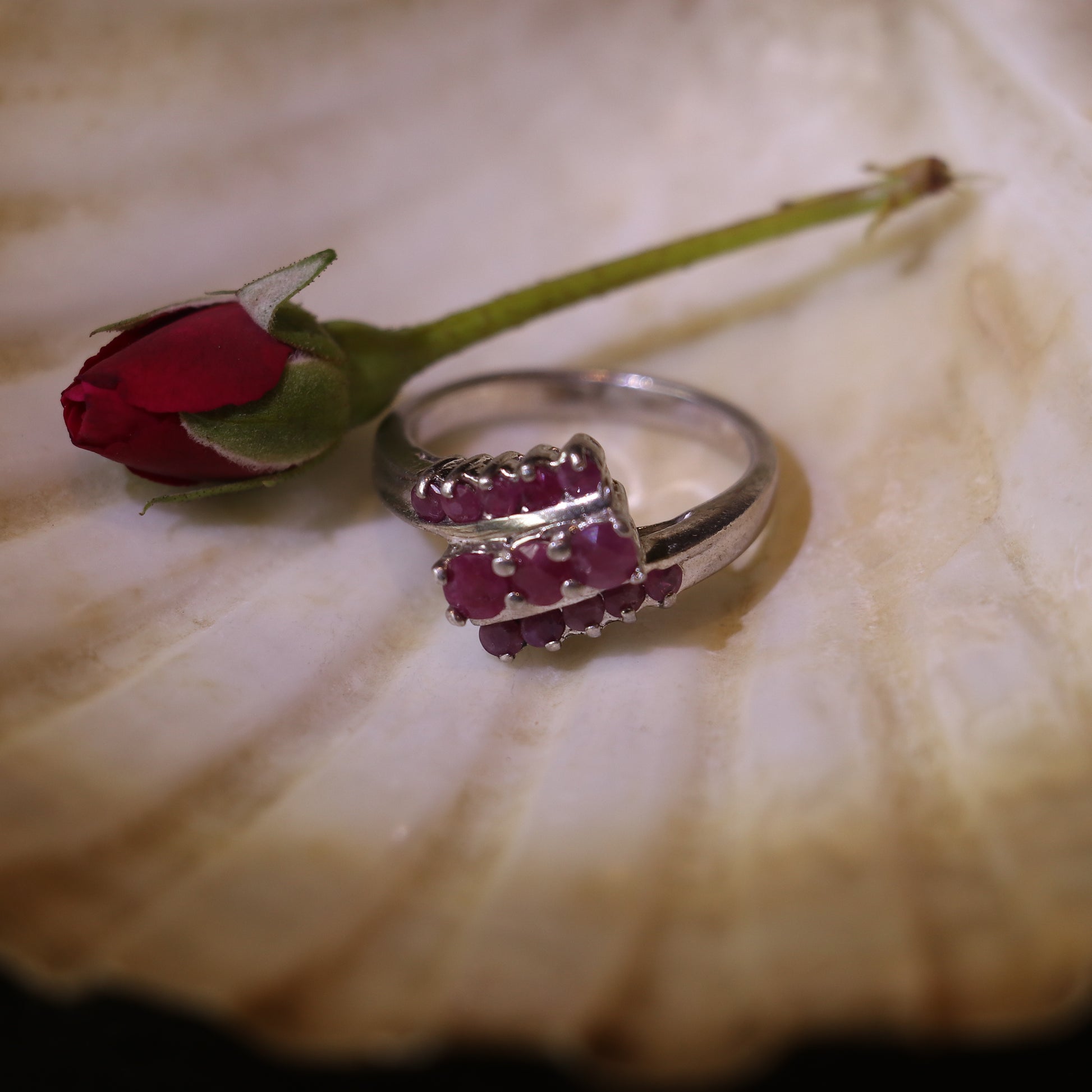 SILVER RING WITH INDIAN LAB GROWN RUBIES