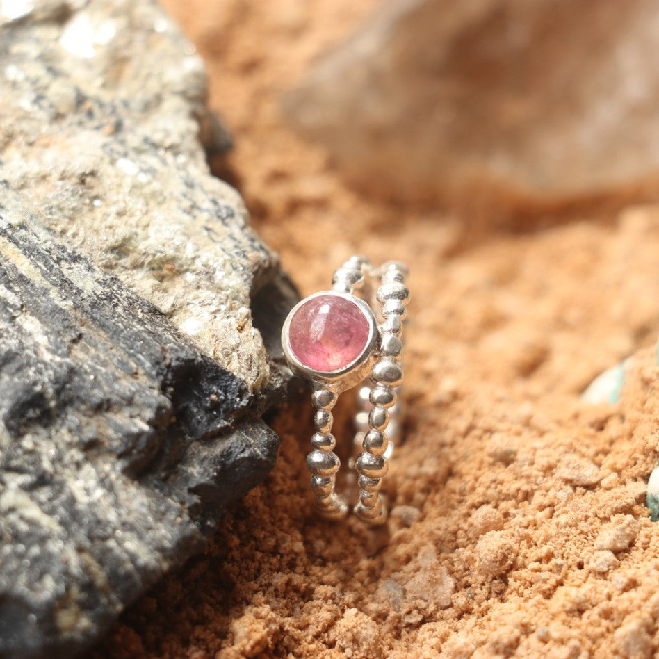 SILVER BEADED RING WITH PINK TOURMALINE