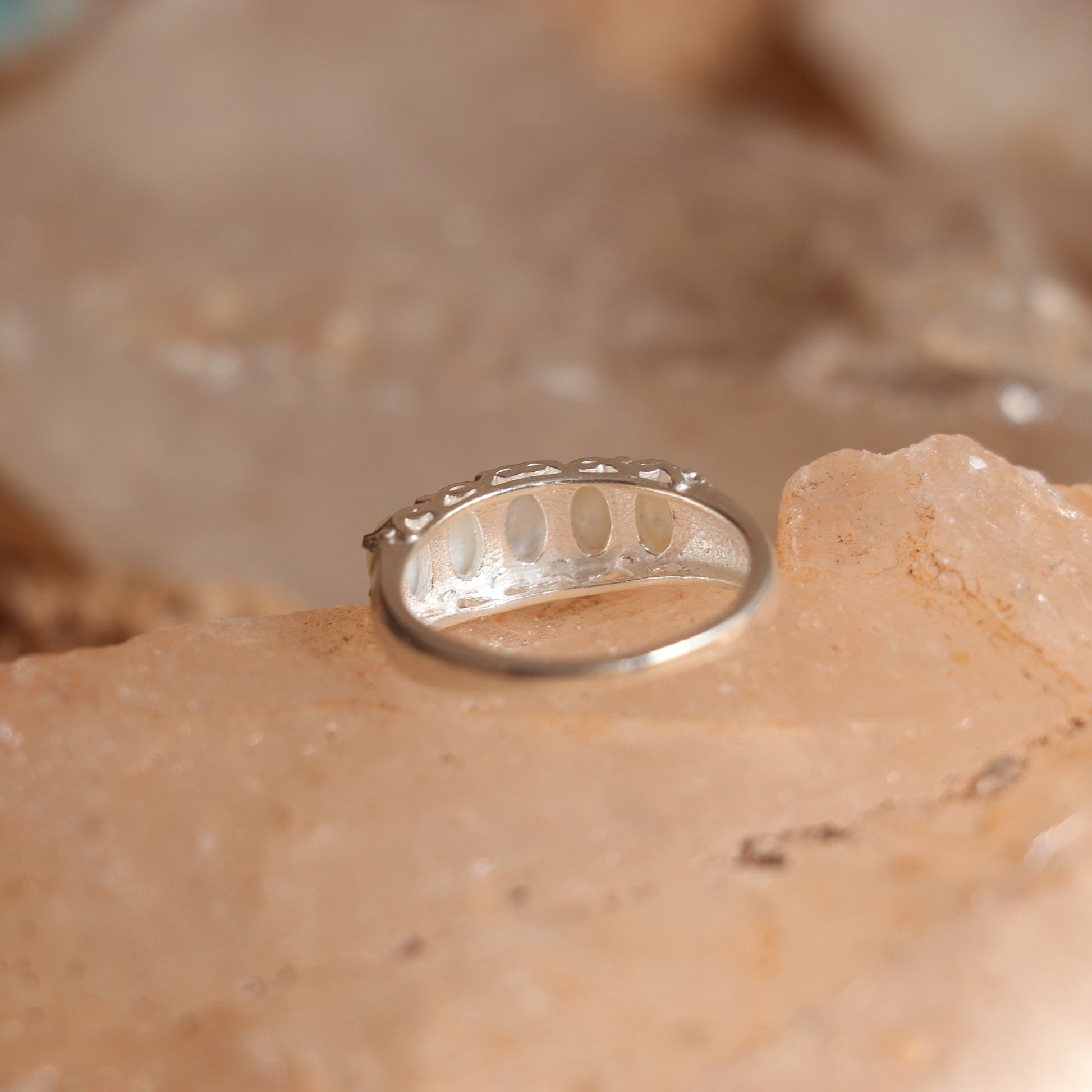 SILVER BAND STUDDED WITH NATURAL PEARLS