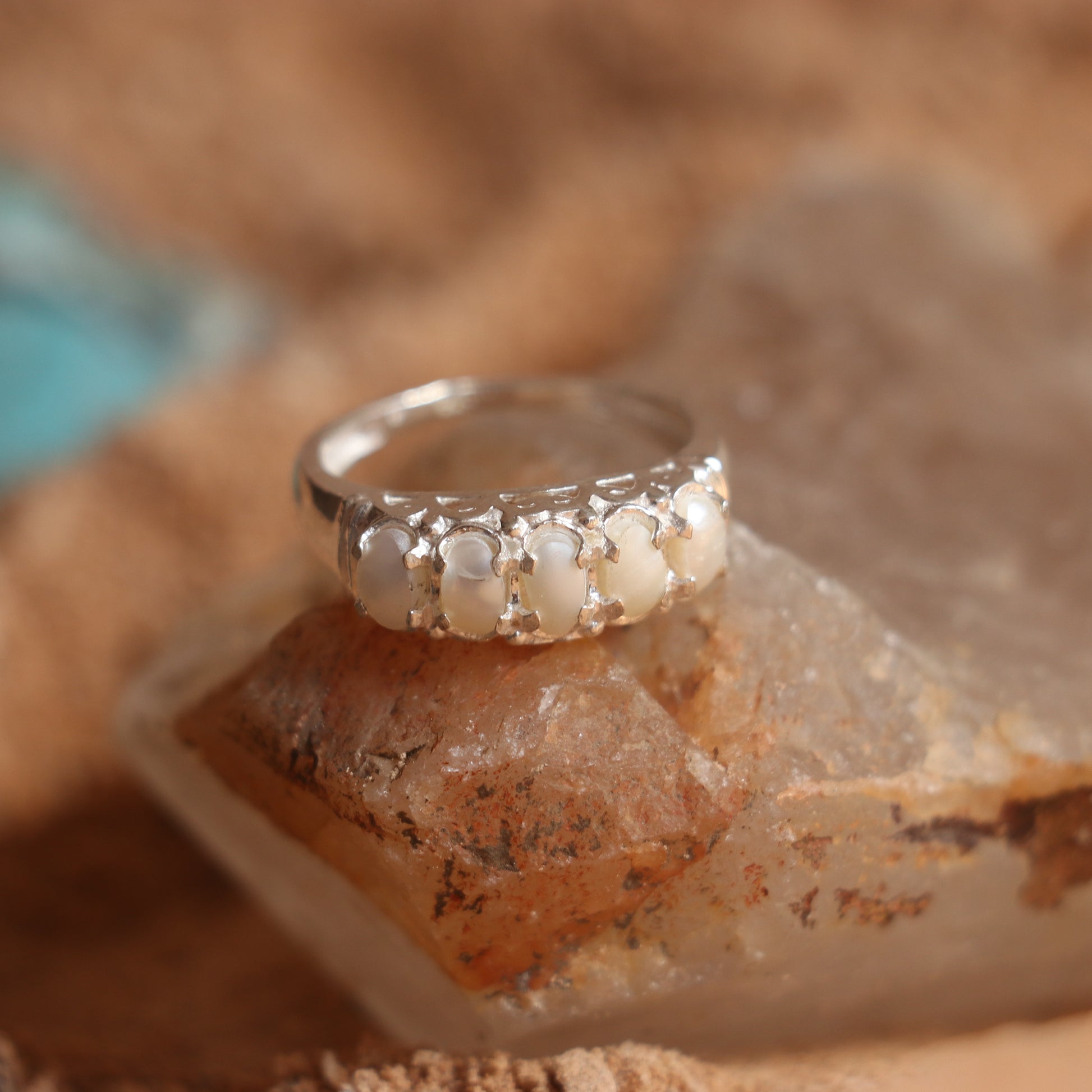 SILVER BAND STUDDED WITH NATURAL PEARLS