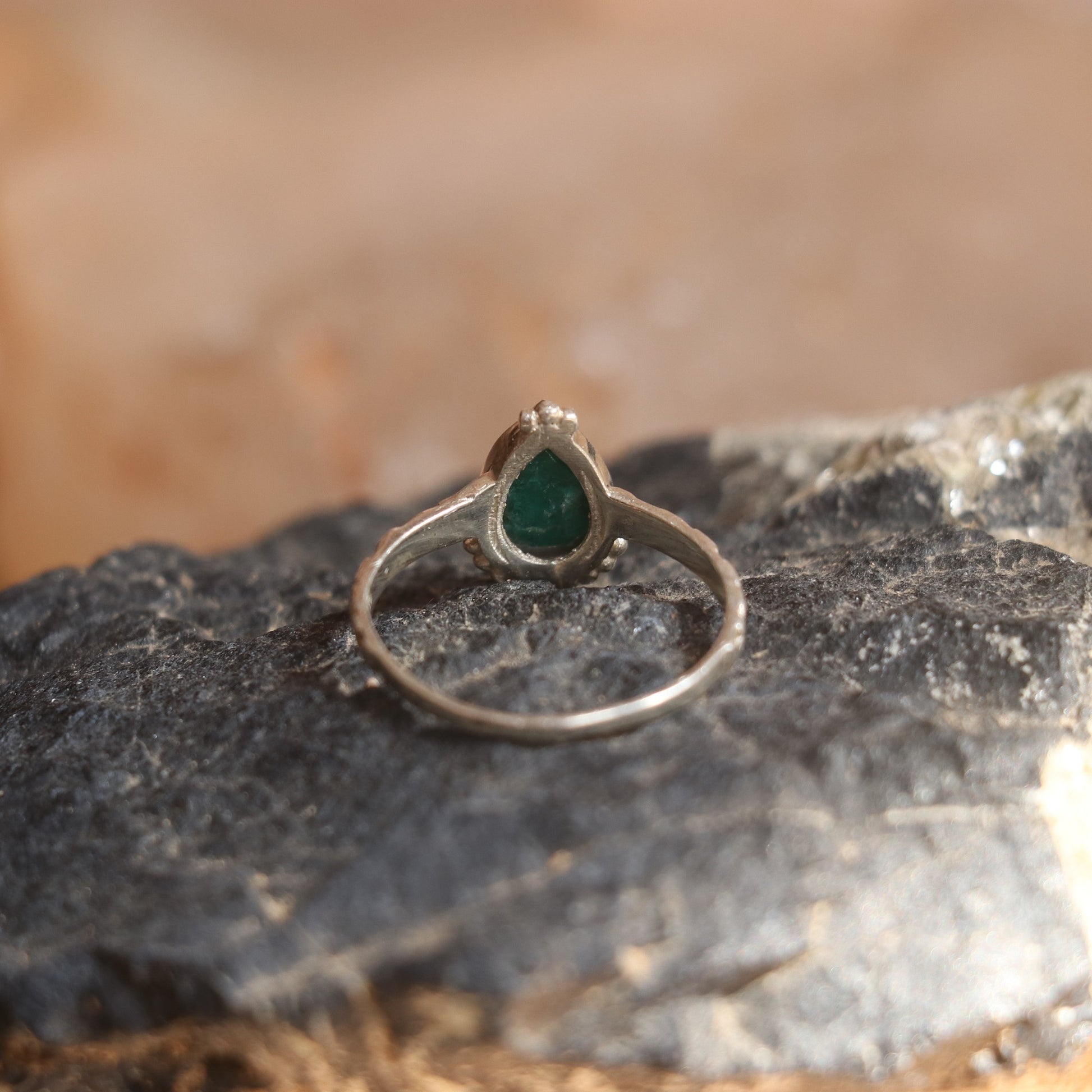Silver Ring Studded With Teardrop Indian Emerald