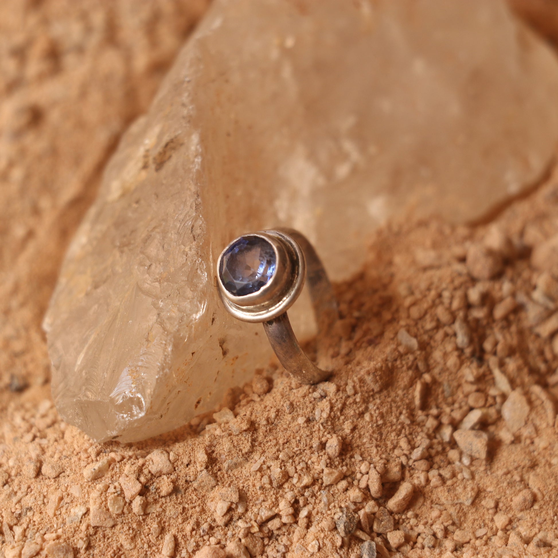 SILVER RING STUDDED WITH TANZANITE