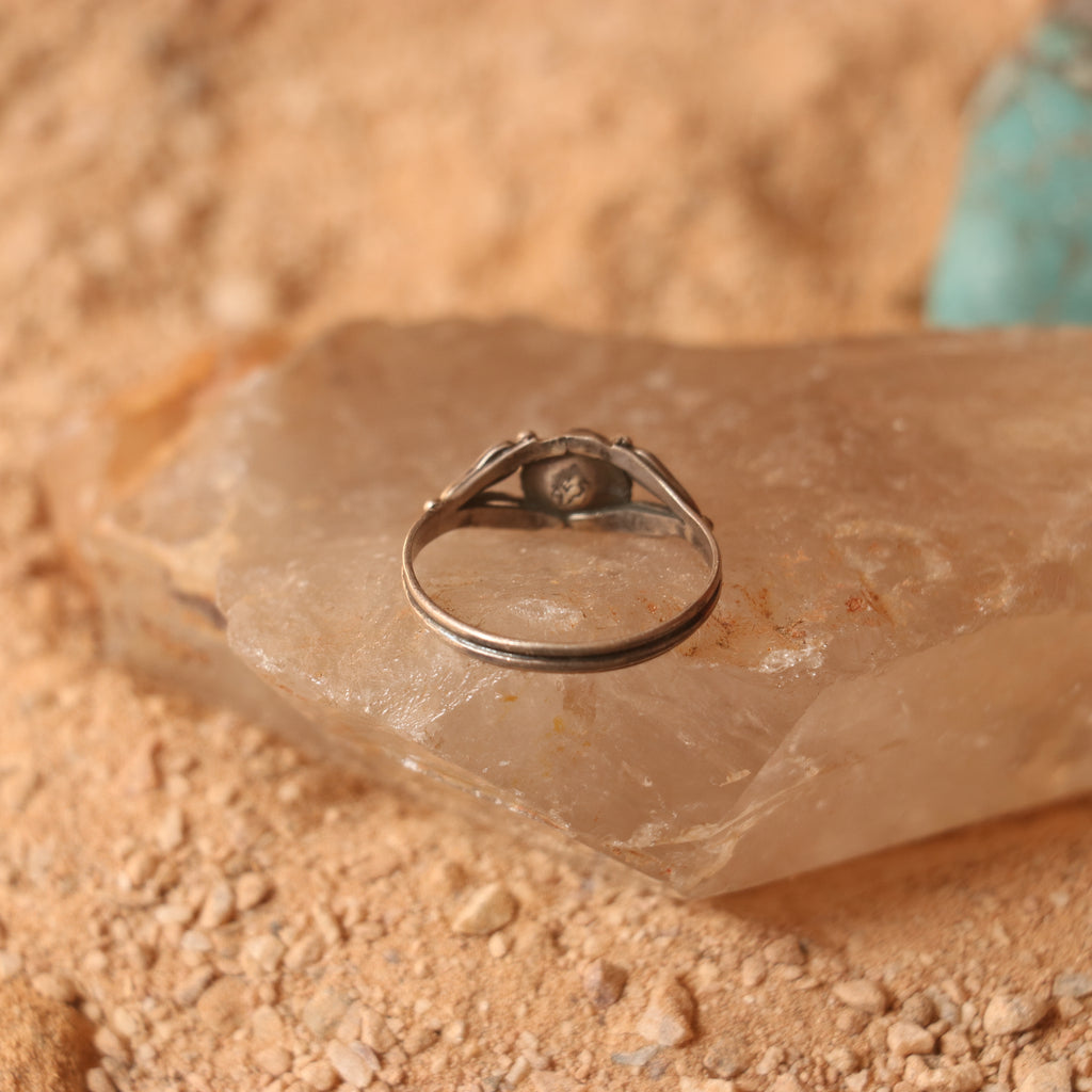 SILVER RING STUDDED WITH SUNSTONE
