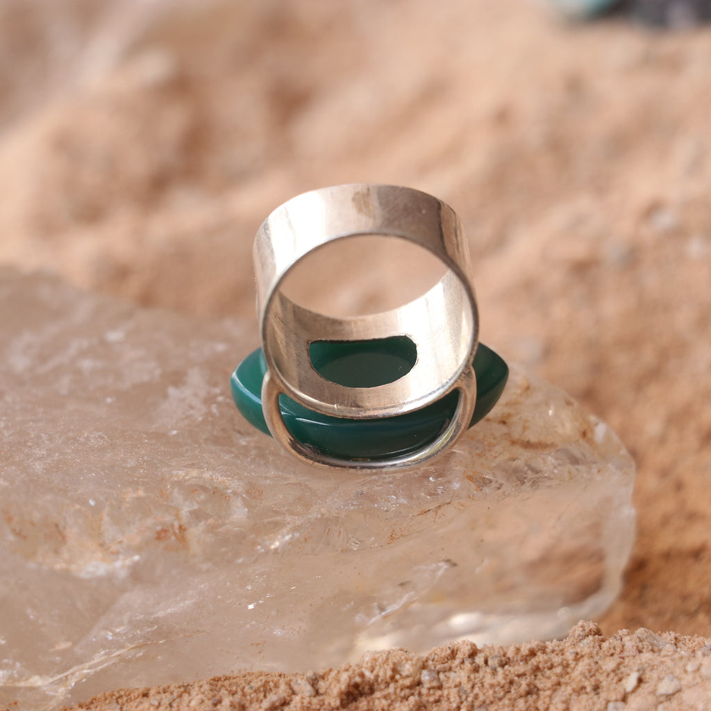 SILVER RING WITH LARGE GREEN ONYX IN A WRAP DESIGN