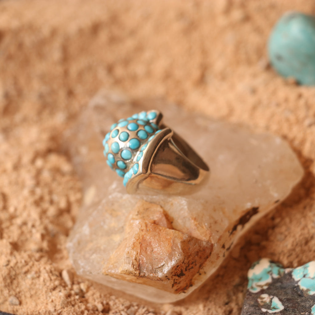 CHUNKY SILVER RING ADORNED WITH TURQUOISES