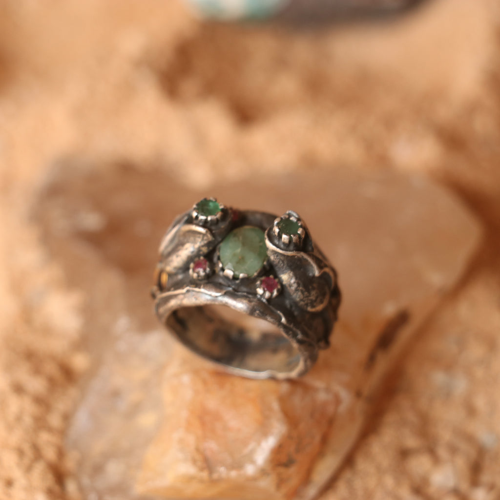 RUSTIC SILVER RING FEATURING RUBIES & EMERALDS