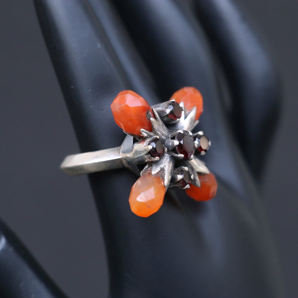 Silver Ring with Large Agate Balls in a Floral Pattern