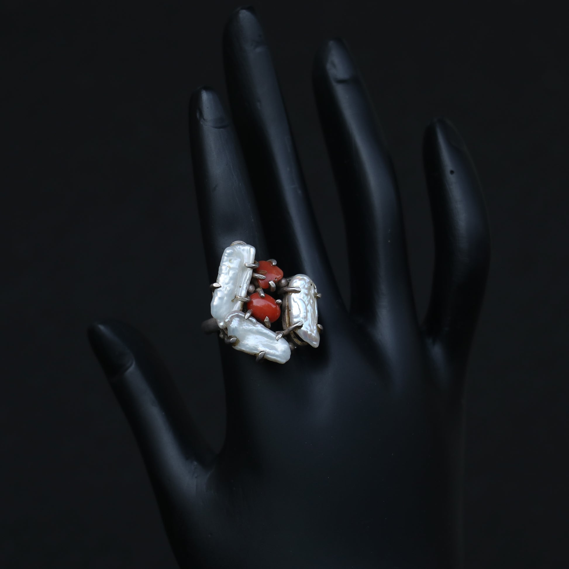 SILVER RING FEATURING WHITE BAROQUE PEARLS & NATURAL RED CORALS