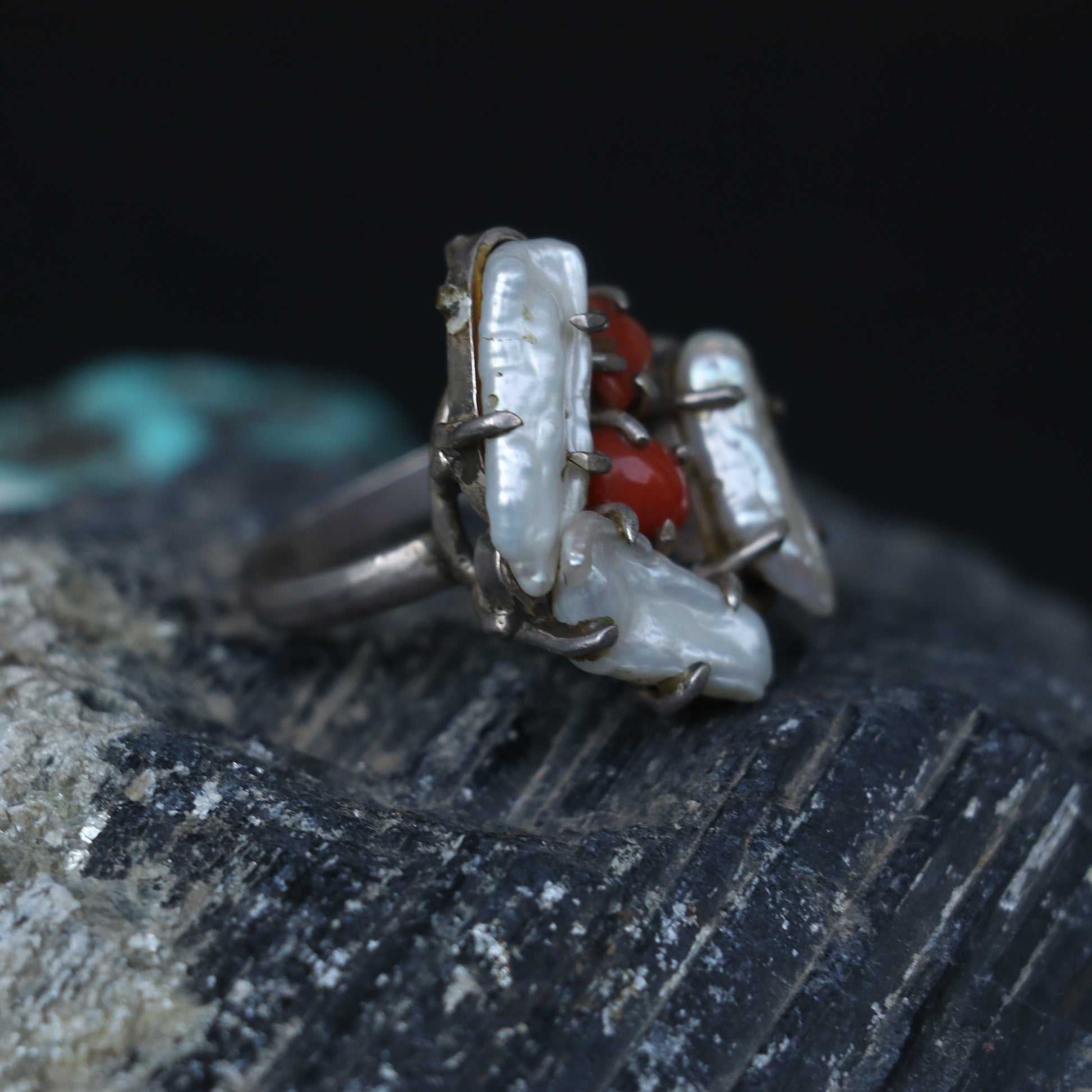 SILVER RING FEATURING WHITE BAROQUE PEARLS & NATURAL RED CORALS