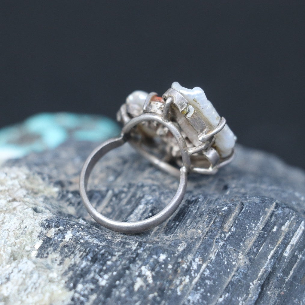 SILVER RING FEATURING WHITE BAROQUE PEARLS & NATURAL RED CORALS