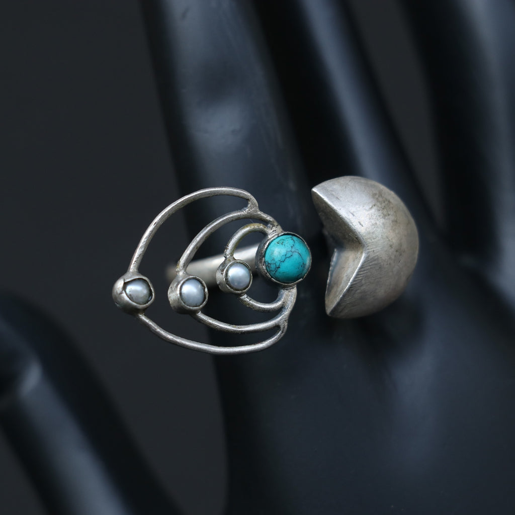 ARTISTIC SILVER RING WITH OPEN ABSTRACT DESIGN - TURQUOISE & PEARLS