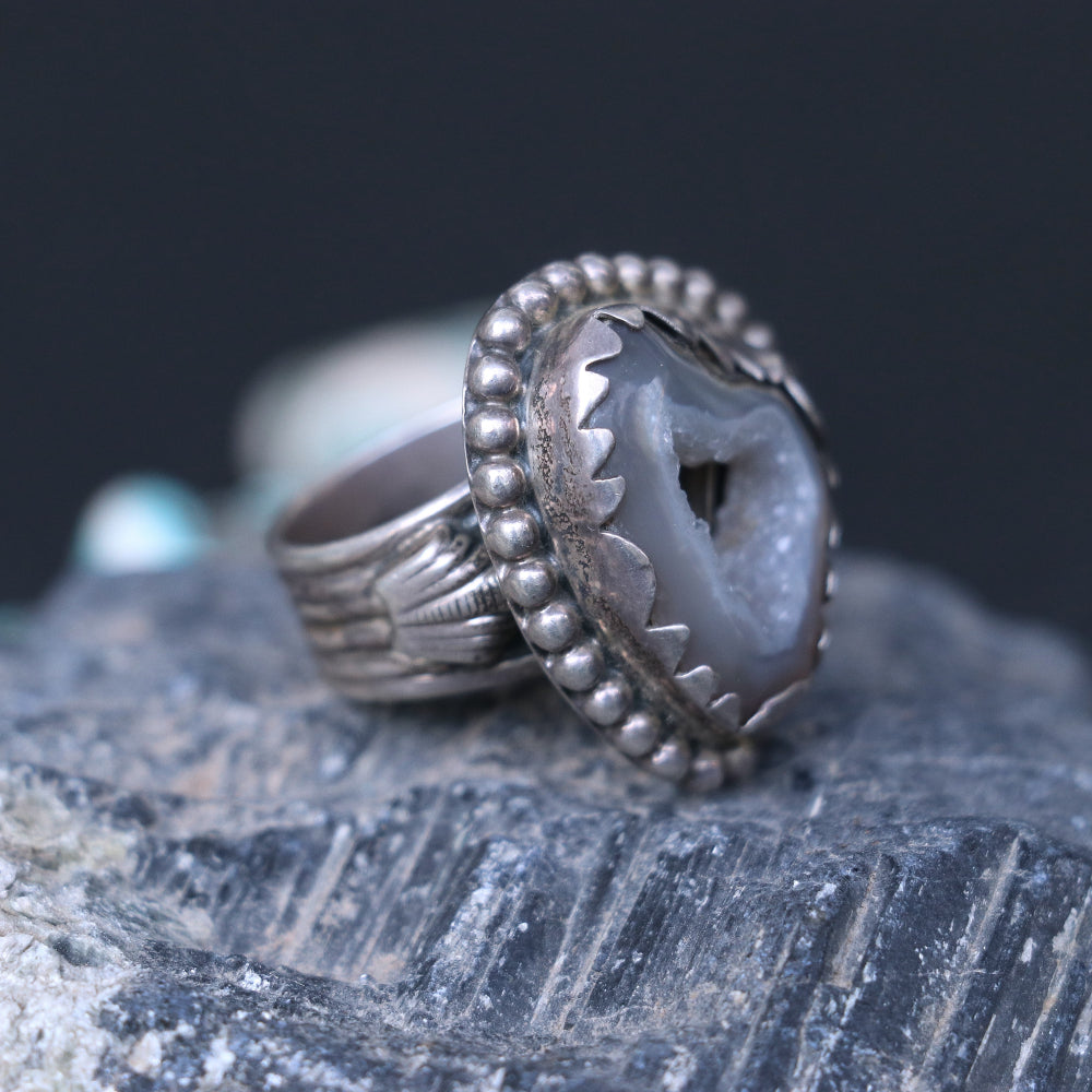 Rustic Silver Ring Featuring a Raw Agate Slice in a Bold Beaded Bezel