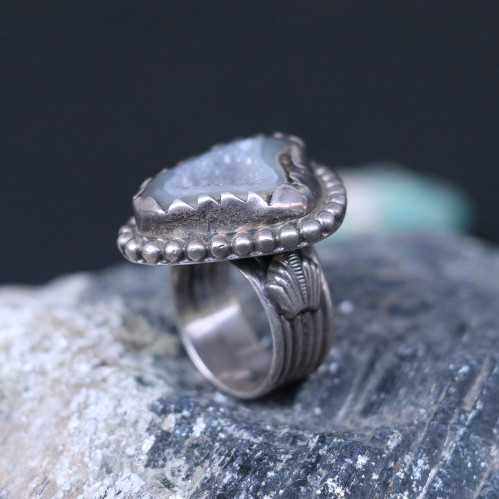 Rustic Silver Ring Featuring a Raw Agate Slice in a Bold Beaded Bezel