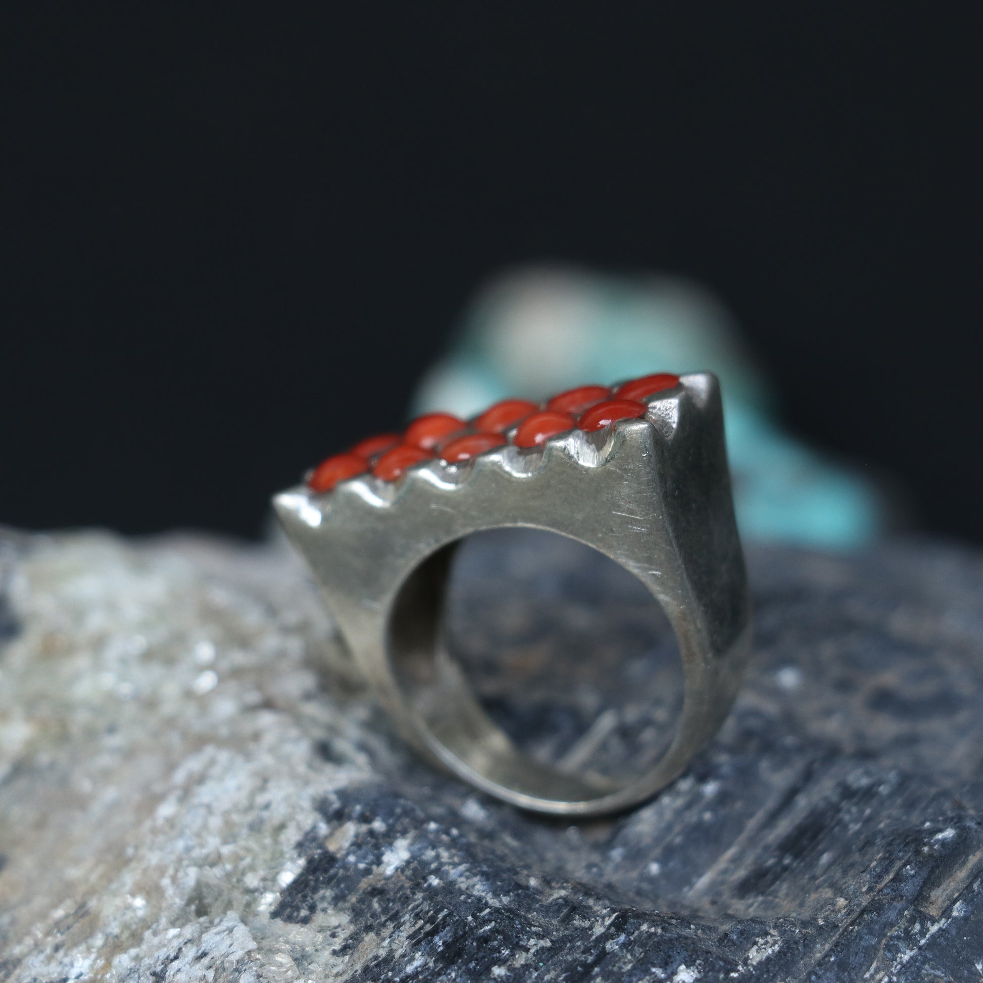 SILVER RING FEATURING RED CORALS