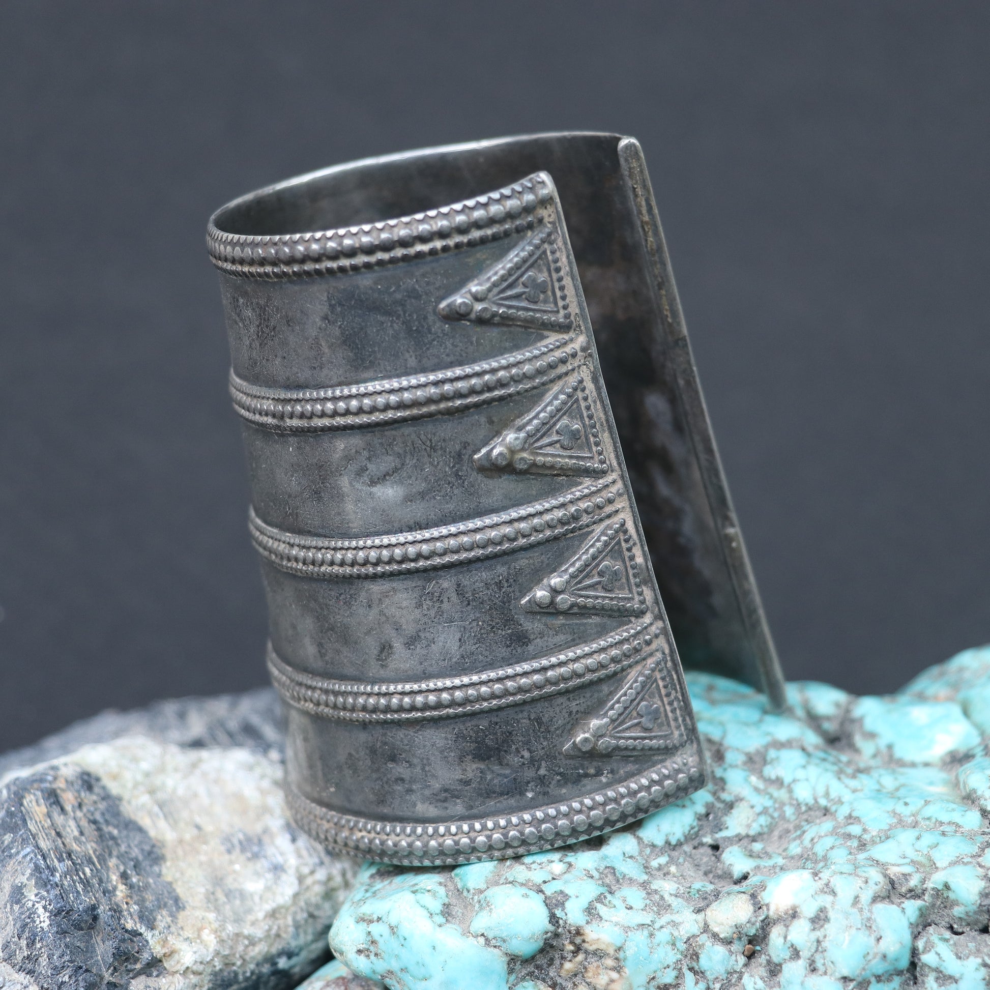 OXIDISED SILVER TRIBAL CUFF