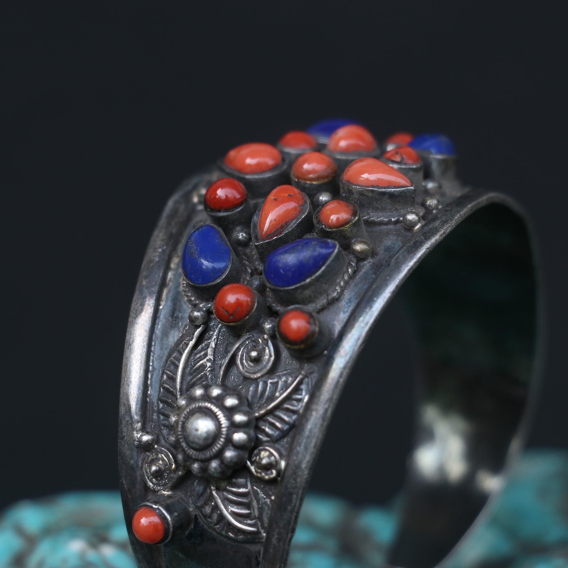 OXIDISED SILVER KADA FEATURING CORALS AND LAPIS