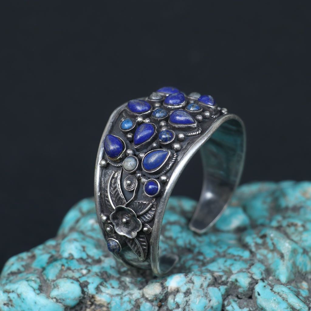 SILVER KADA FEATURING LAPIS STONES