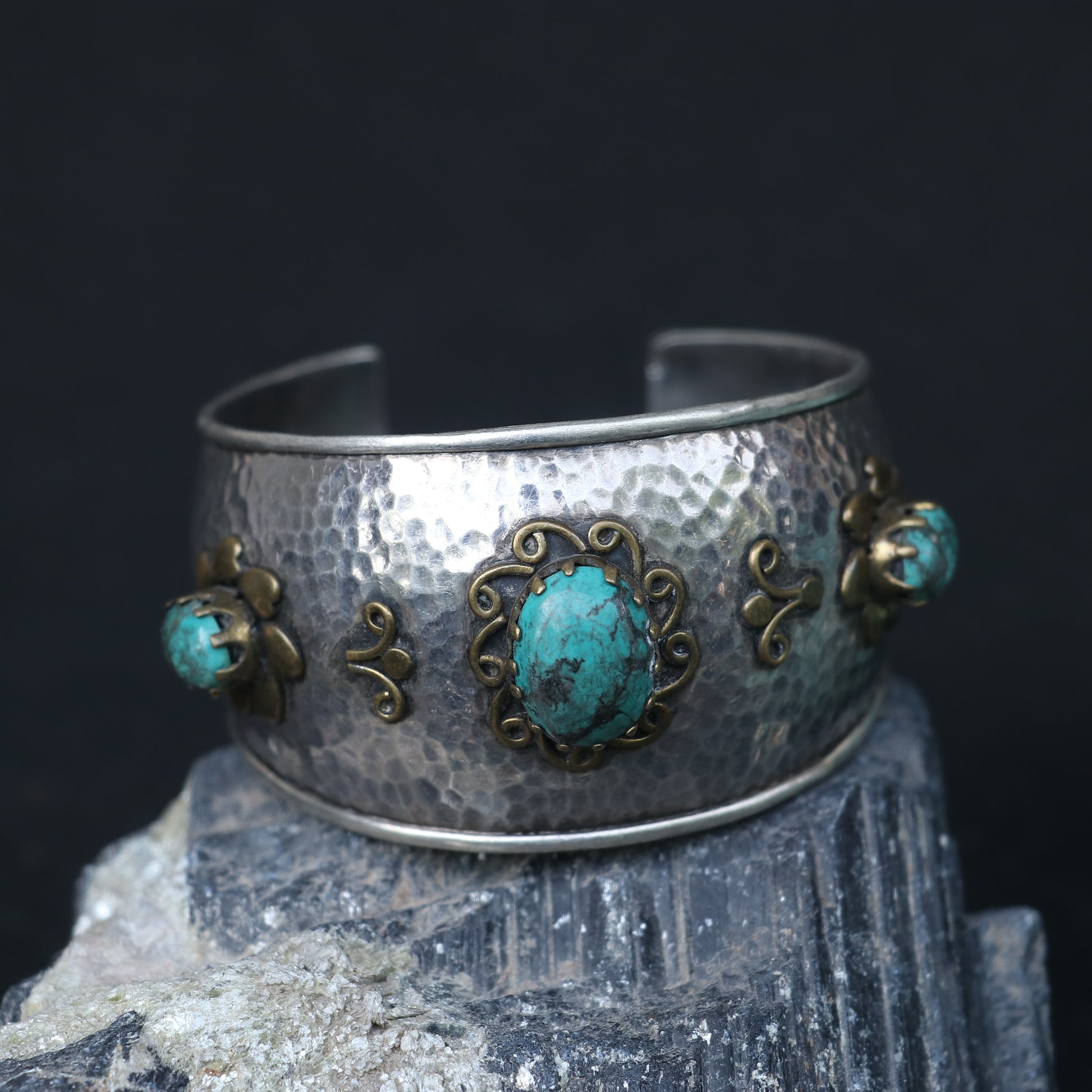 SILVER KADA ADORNED WITH TURQUOISE STONES