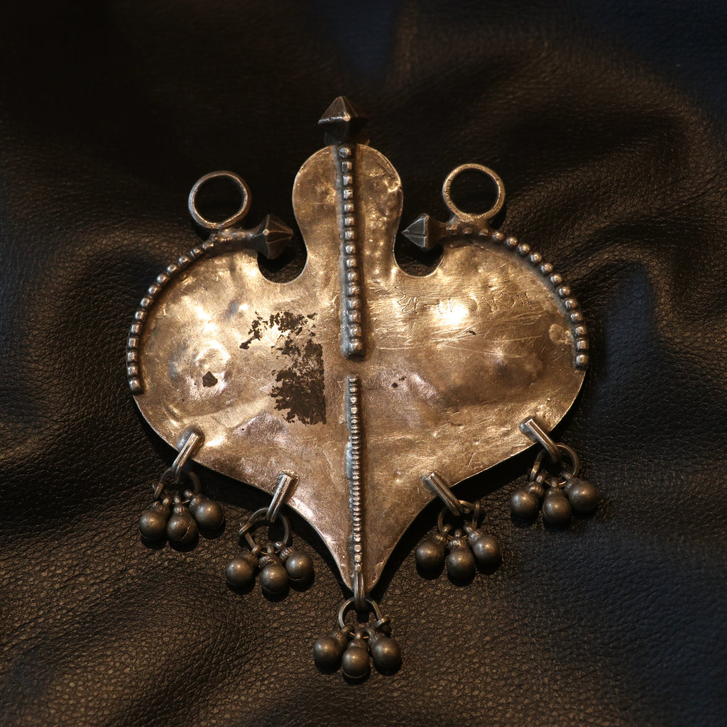 SILVER PENDANT WITH FLORAL EMBOSSING & TURQUOISE INLAYS